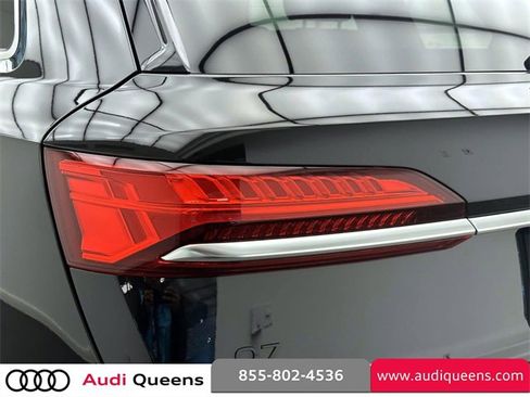 Certified 2025 Audi Q7 3.0T Premium Plus w/ Premium Plus Package image 9