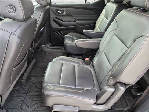Used 2020 Chevrolet Traverse RS w/ LPO, Floor Liner Package FWD image 20