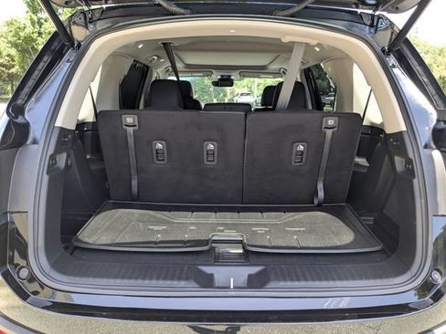 Certified 2024 Honda Pilot Touring image 40