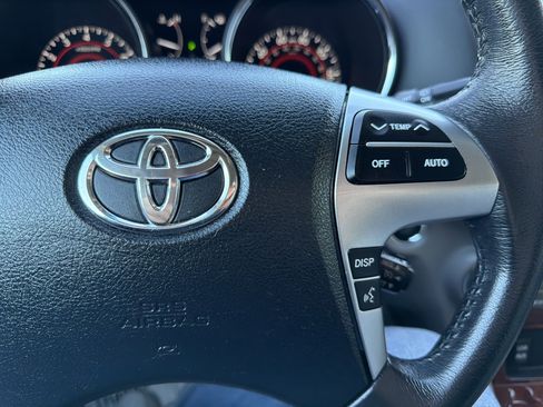 Used 2012 Toyota Highlander Limited image 16