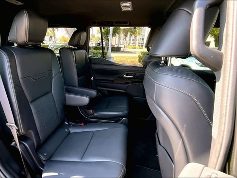 Used 2025 Lexus GX 550 w/ Accessory Package (Z1) image 20