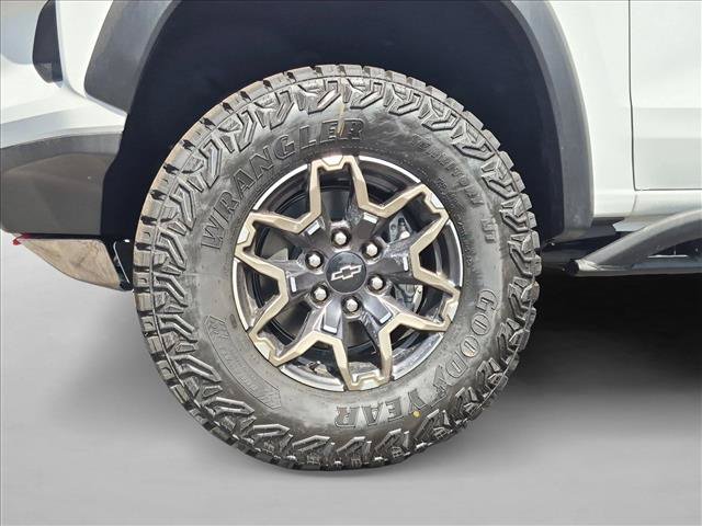 New 2026 Chevrolet Colorado ZR2 AWD/4WD image 10