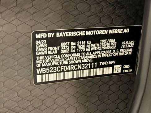 Used 2024 BMW iX xDrive50 w/ Premium Package AWD/4WD image 26