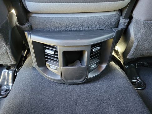 Used 2024 RAM 2500 Big Horn w/ Bed Utility Group image 12