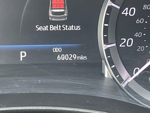 Used 2023 Toyota Highlander LE image 37