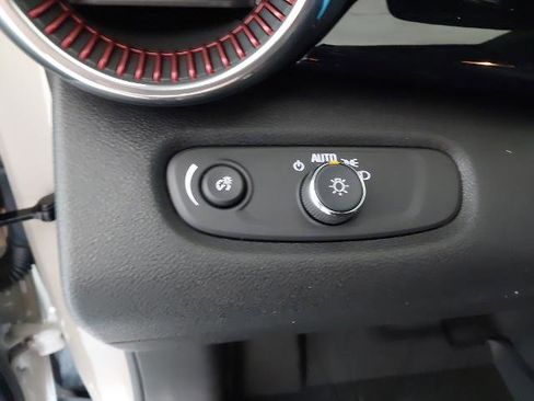 New 2026 Chevrolet Trax RS w/ Driver Confidence Package FWD image 24