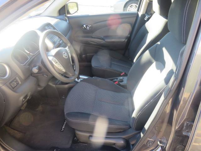 Used 2015 Nissan Versa SV FWD image 14