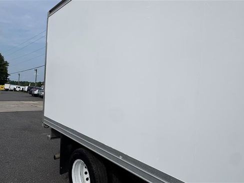 Used 2018 Ford Transit 350 156 DRW RWD image 23
