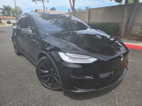 Used 2023 Tesla Model X AWD/4WD image 2