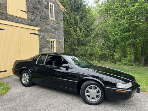 Used 2002 Cadillac Eldorado Touring w/ Preffered Equipment Group FWD image 31