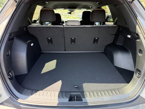 New 2027 GMC Terrain Elevation AWD/4WD image 18