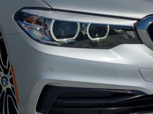 Used 2019 BMW 530i 530i w/ Convenience Package image 25