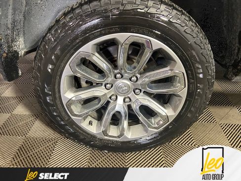 Used 2023 RAM 1500 Laramie AWD/4WD image 24
