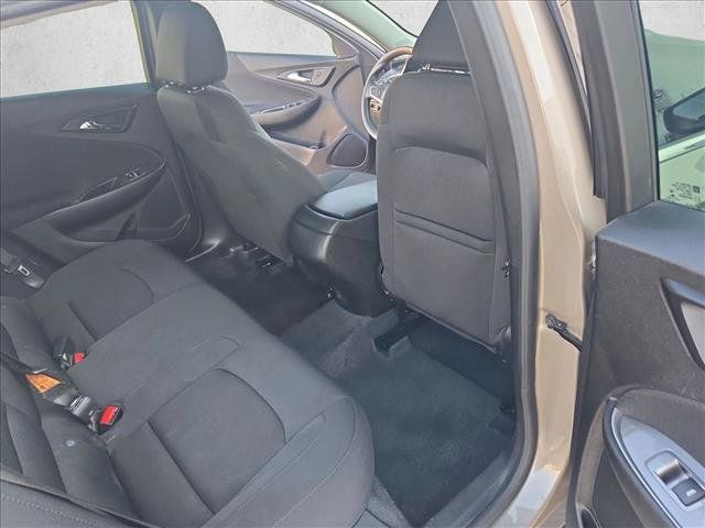 Used 2025 Chevrolet Malibu LS FWD image 20