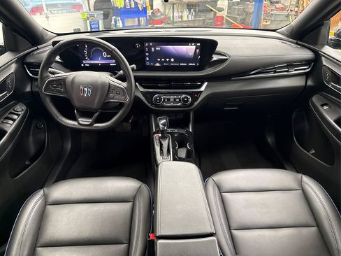 Used 2024 Buick Envista Sport Touring w/ Convenience I Package image 21