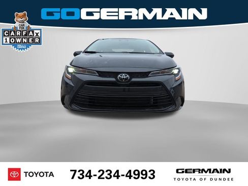 Used 2024 Toyota Corolla LE w/ LE Convenience Package image 3