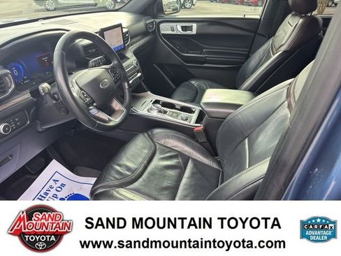 Used 2020 Ford Explorer Platinum image 13