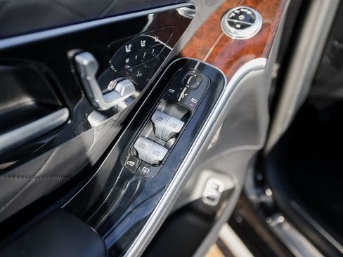 Used 2021 Mercedes-Benz S 580 S 580 image 23