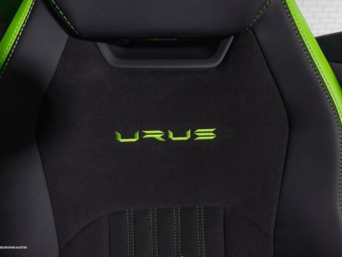 Used 2024 Lamborghini Urus S image 33