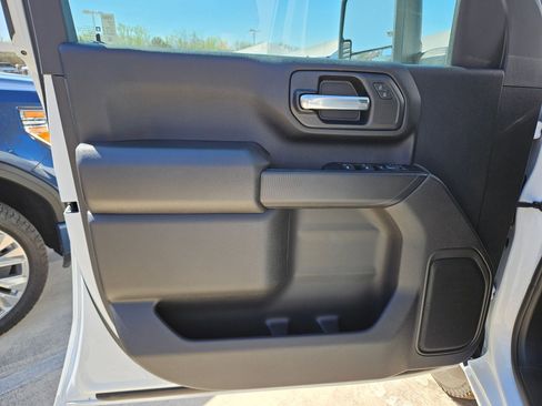 New 2026 GMC Sierra 3500 Pro w/ Convenience Package image 11