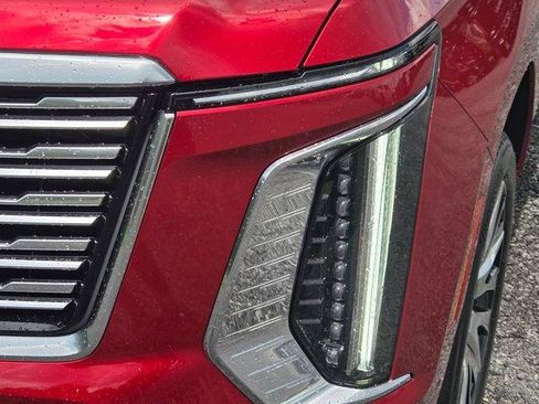 Certified 2026 Cadillac Escalade Platinum Luxury AWD/4WD image 10