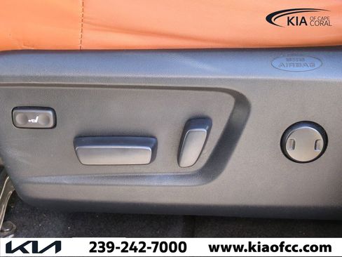 Used 2017 Toyota Tundra 1794 Edition image 17