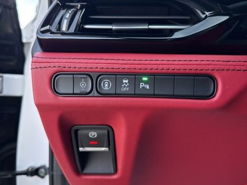 Certified 2025 Acura MDX A-Spec image 26