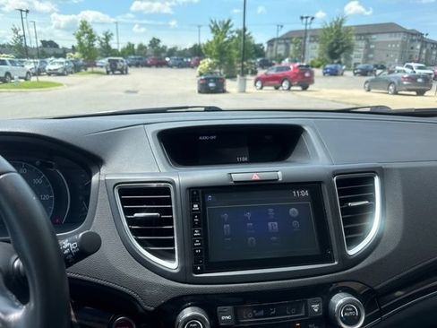 Used 2016 Honda CR-V Touring image 14