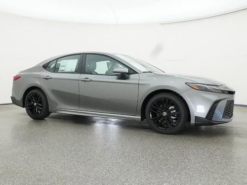 New 2026 Toyota Camry SE image 28