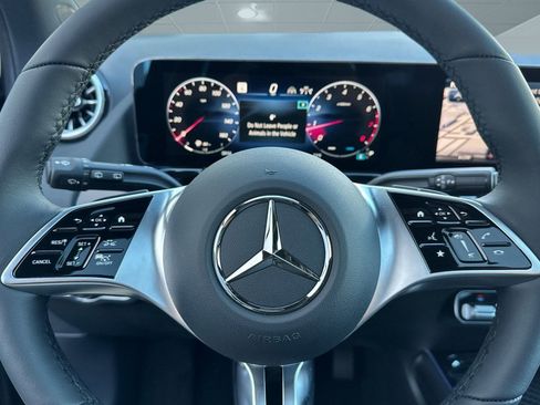New 2026 Mercedes-Benz GLA 250 image 15