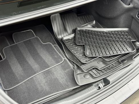 Used 2024 Mercedes-Benz C 63 AMG S image 18