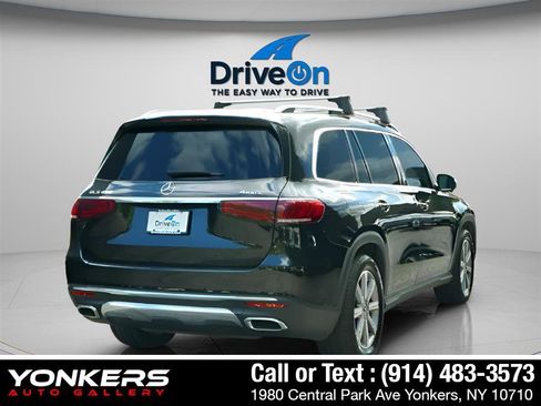 Used 2022 Mercedes-Benz GLS 450 4MATIC image 10