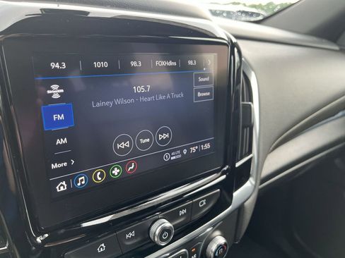 Used 2023 Chevrolet Traverse LT AWD/4WD image 16