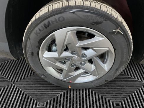 New 2026 Hyundai Kona SE image 29