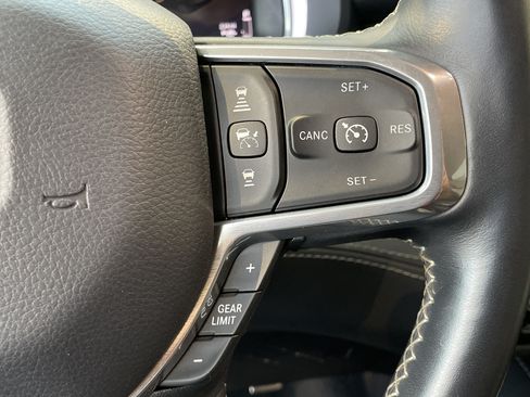 Used 2023 RAM 1500 Limited AWD/4WD image 32