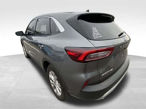 Used 2023 Ford Escape Active image 8