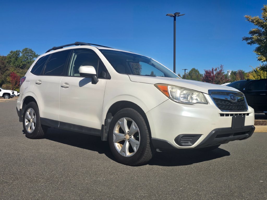 Used 2014 Subaru Forester 2.5i Premium AWD/4WD image 31