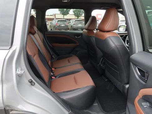 Used 2025 Subaru Forester Touring w/ Protection Package AWD/4WD image 35