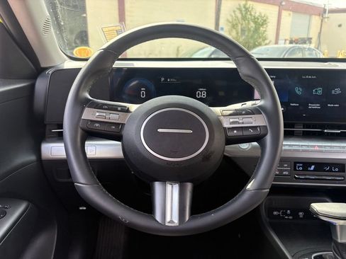 Used 2024 Hyundai Kona SEL FWD image 17