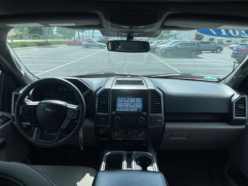 Used 2017 Ford F150 XLT w/ Equipment Group 302A Luxury AWD/4WD image 10