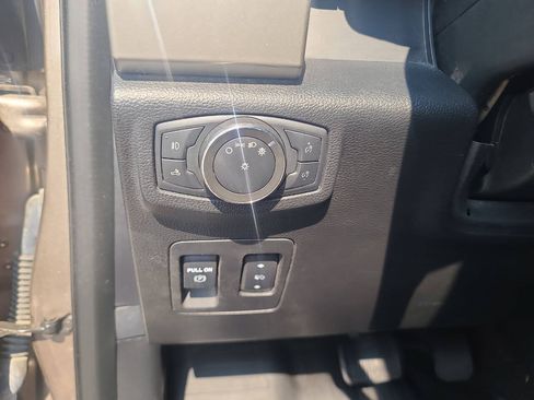 Used 2020 Ford F150 Lariat AWD/4WD image 23