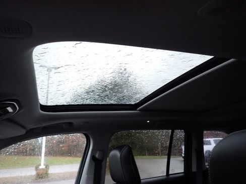 Certified 2023 Jeep Grand Cherokee Limited image 21