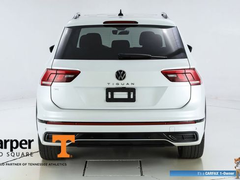 Used 2024 Volkswagen Tiguan SE R-Line FWD image 8