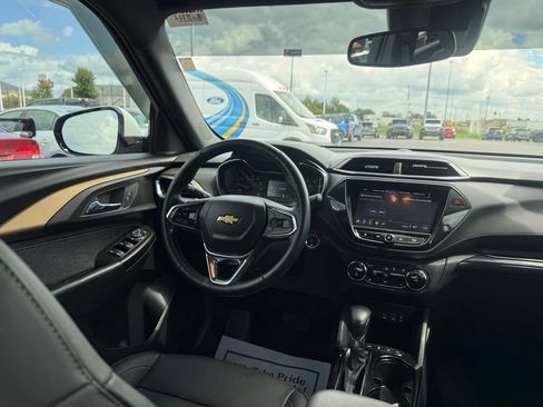 Used 2023 Chevrolet TrailBlazer ACTIV w/ Convenience Package AWD/4WD image 51