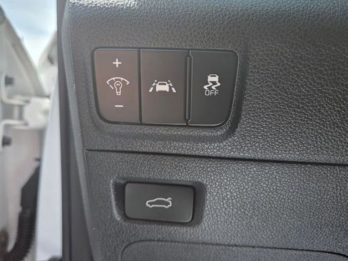 Used 2021 Kia K5 LXS FWD image 24