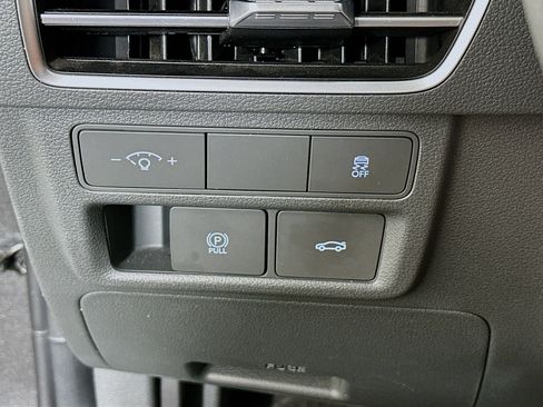 Used 2025 Hyundai Sonata SEL image 17