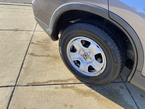 Used 2016 Honda CR-V LX image 30