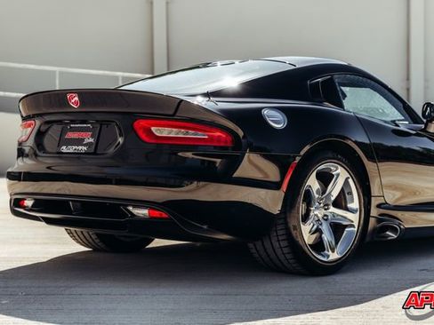 Used 2017 Dodge Viper SRT-10 RWD image 31