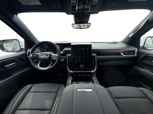 New 2026 GMC Yukon XL Denali AWD/4WD image 21