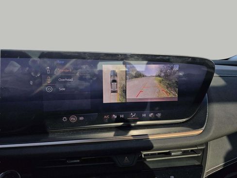 Used 2024 Buick Envision Sport Touring image 15